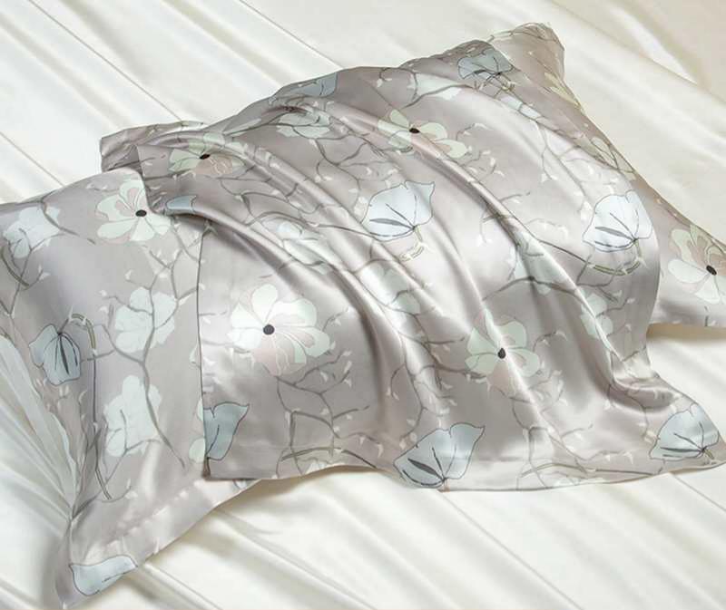 Are Custom Silk Pillowcases Really Worth It for Better Skin, Hair and Sleep? Are Custom Silk Pillowcases Really Worth It for Better Skin, Hair and Sleep?