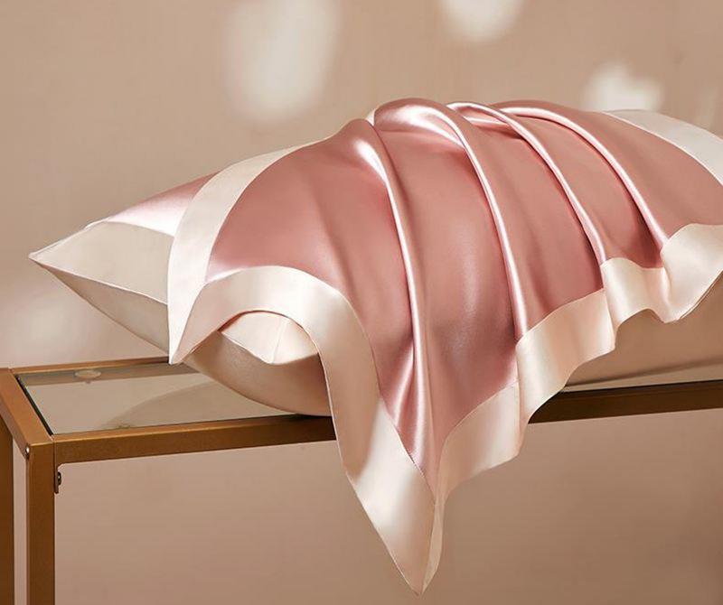 Taille d'oreiller en soie imprimée-10